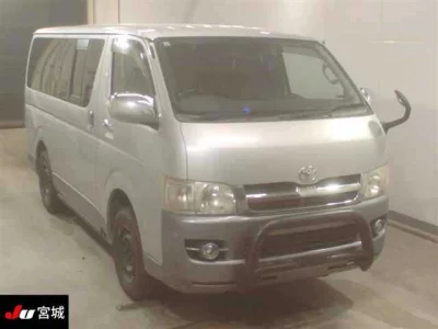 Toyota HiAce Van