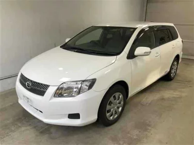 Toyota COROLLA FIELDER  с аукциона в Японии