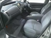 Toyota Prius лот № 4041 оценка 4  с аукциона в Японии 2