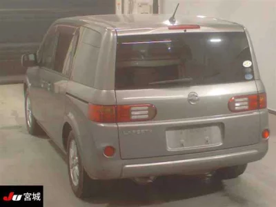 Nissan Lafesta