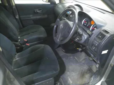 Nissan Lafesta