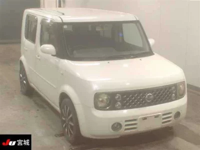 Nissan CUBE  с аукциона в Японии