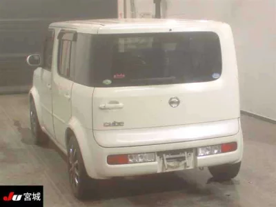 Nissan CUBE  с аукциона в Японии
