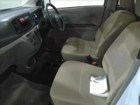 Toyota PIXIS EPOCH лот № 4376 оценка 3.5  с аукциона в Японии 2