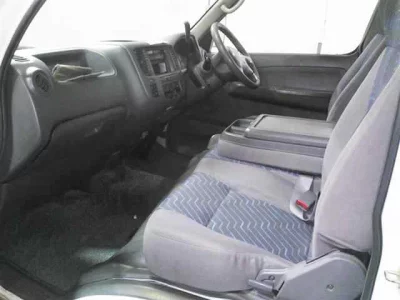 Nissan Caravan