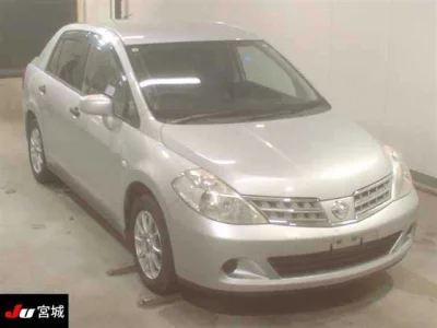 Nissan Tiida Latio