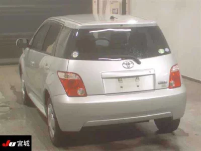 Toyota IST