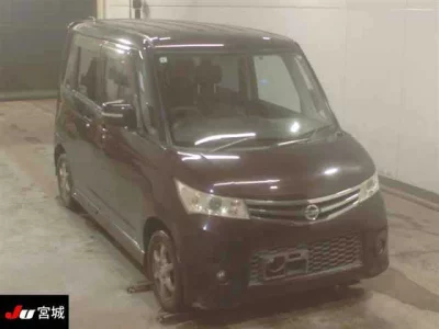 Nissan ROOX  с аукциона в Японии