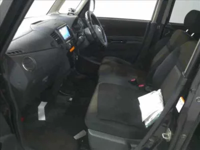 Nissan ROOX  с аукциона в Японии