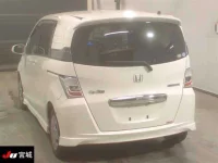 Honda FREED лот № 4584 оценка 3.5  с аукциона в Японии 1