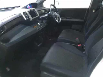 Honda FREED  с аукциона в Японии