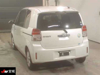Toyota Spade