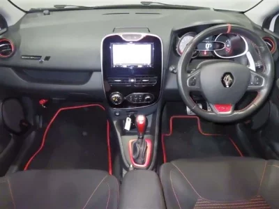 Renault LUTECIA  с аукциона в Японии