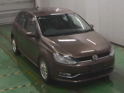 Volkswagen Polo  с аукциона в Японии