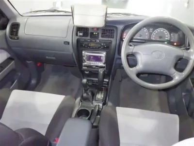Toyota HILUX SURF
