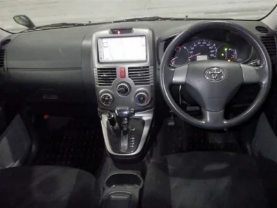 Toyota Rush