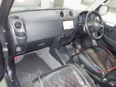 Nissan Kix