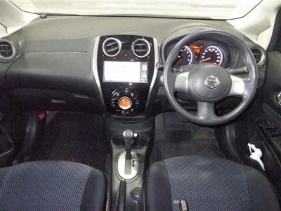 Nissan NOTE  с аукциона в Японии