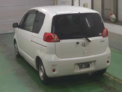 Toyota PORTE  с аукциона в Японии
