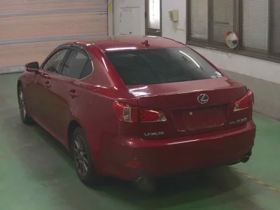 Lexus IS  с аукциона в Японии
