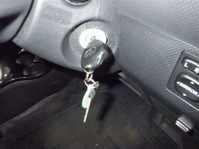 Toyota IST  с аукциона в Японии