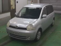 Toyota SIENTA лот № 3731 оценка 3  с аукциона в Японии 5