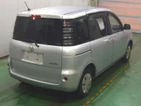 Toyota SIENTA лот № 3731 оценка 3  с аукциона в Японии 6