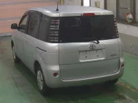 Toyota SIENTA лот № 3731 оценка 3  с аукциона в Японии 1