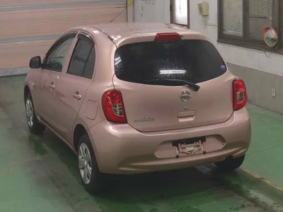 Nissan March