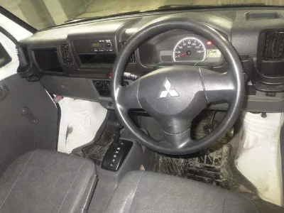 Mitsubishi Minicab Truck