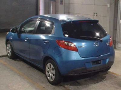 Mazda Demio