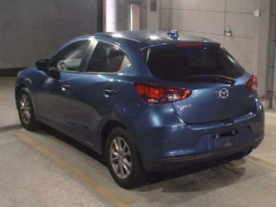 Mazda Mazda2