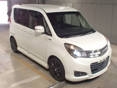 Suzuki Solio