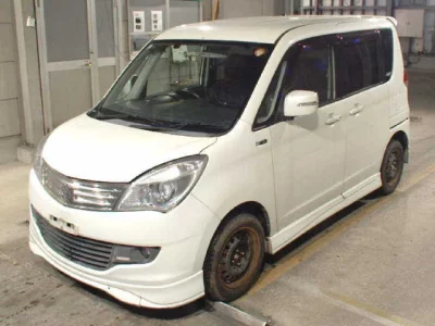 Suzuki Solio
