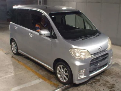 Daihatsu TANTO EXE