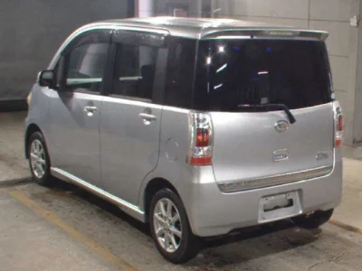 Daihatsu TANTO EXE