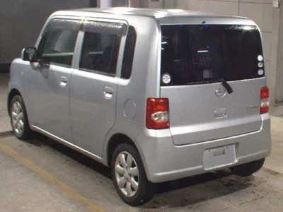Daihatsu MOVE CONTE