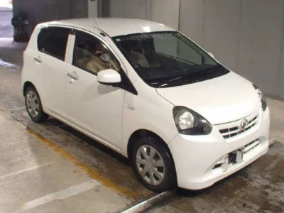 Daihatsu MIRA E S