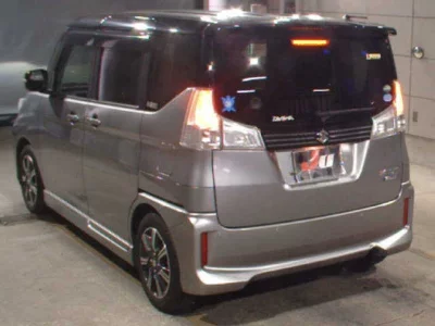 Suzuki Solio