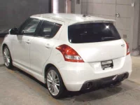 Suzuki SWIFT лот № 8270 оценка 3.5  с аукциона в Японии 1