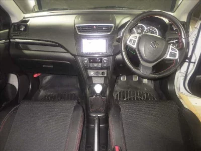 Suzuki SWIFT  с аукциона в Японии