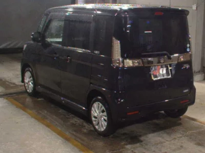 Suzuki Spacia
