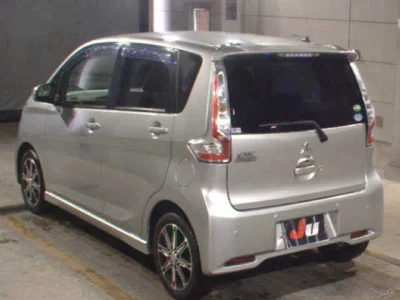 Mitsubishi ek Custom