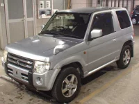 Mitsubishi PAJERO MINI лот № 8445 оценка R  с аукциона в Японии 3