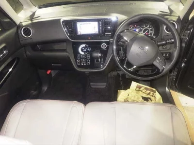 Mitsubishi eK X Space