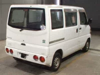 Mitsubishi MINICAB VAN лот № 8564 оценка 3  с аукциона в Японии 4