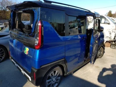 Mitsubishi Delica Mini