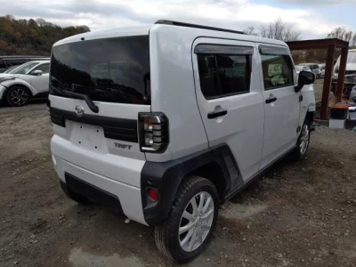 Daihatsu TAFT