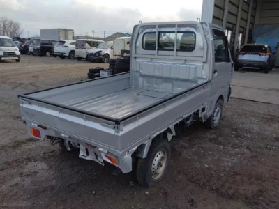 Mitsubishi Minicab Truck