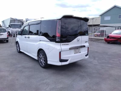 Honda STEP WAGON